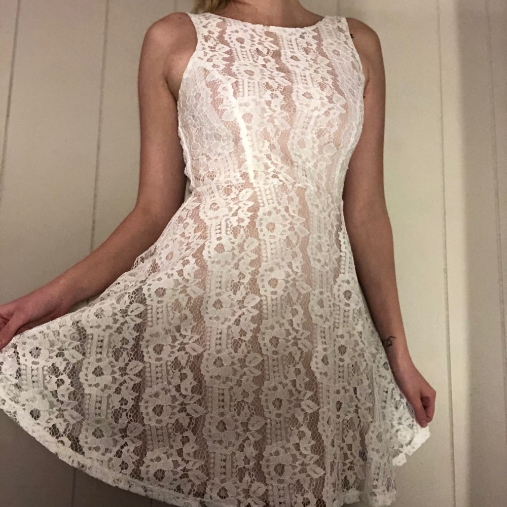 White lace dress